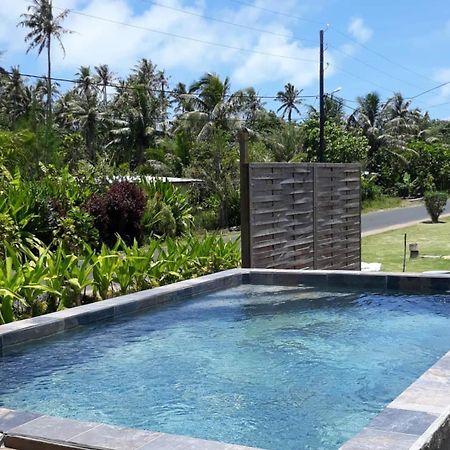 Mara'ai le spot Chambre Taahueia Deluxe avec piscine Mataura Extérieur photo
